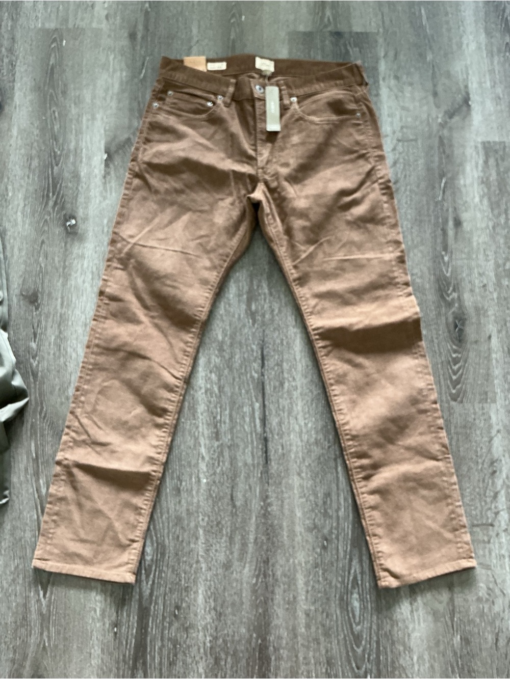 J.Crew Menβs 31W Slim Stretch Corduroy Pants, Brown Flat Front 5-Pocket